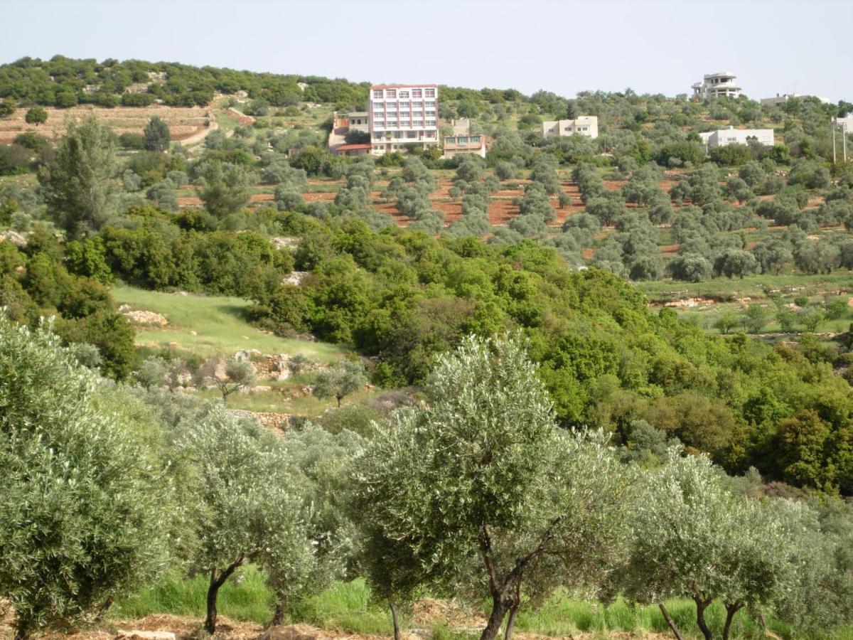Ajloun Hotel Экстерьер фото
